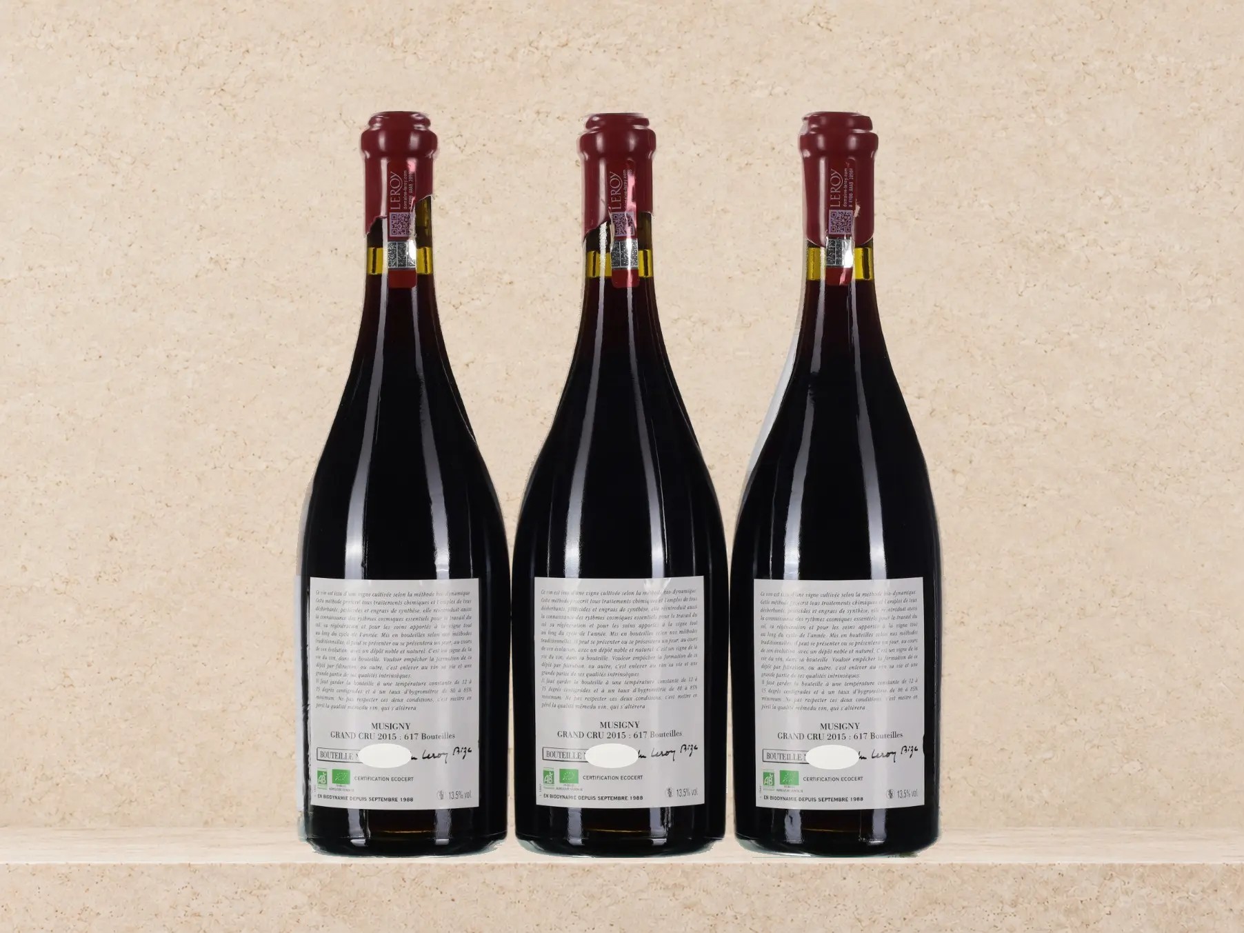 Domaine Leroy Musigny Grand Cru 2015 75cl — trois bouteilles, contre-étiquettes